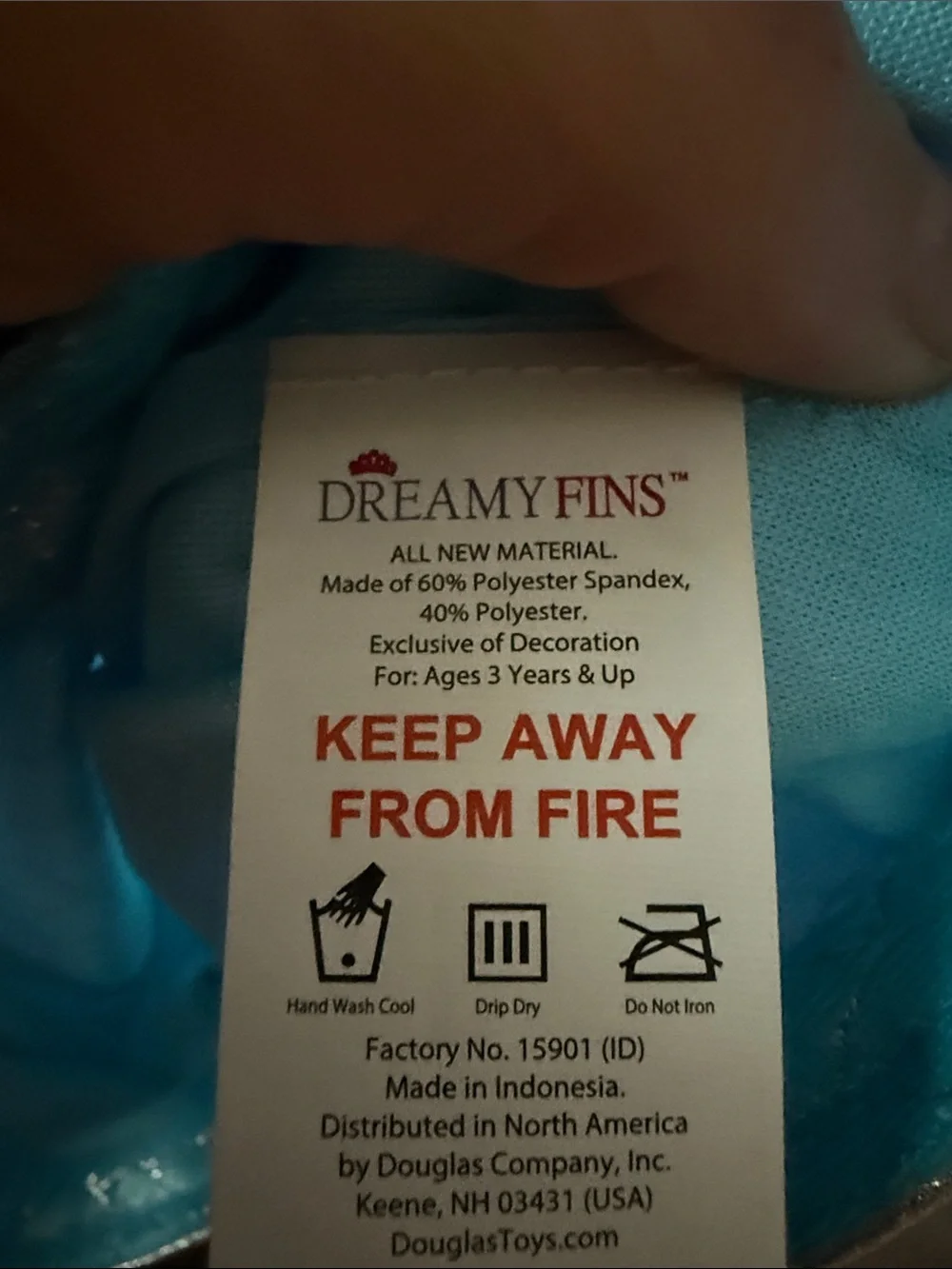Dreamy Fins shimmery aqua